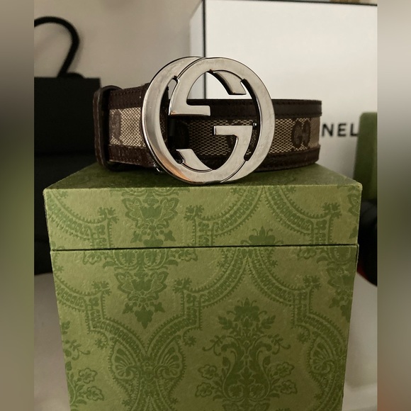 Gucci Accessories - ‼️ SOLD ‼️ Gucci Brown and Silver Belt Bag